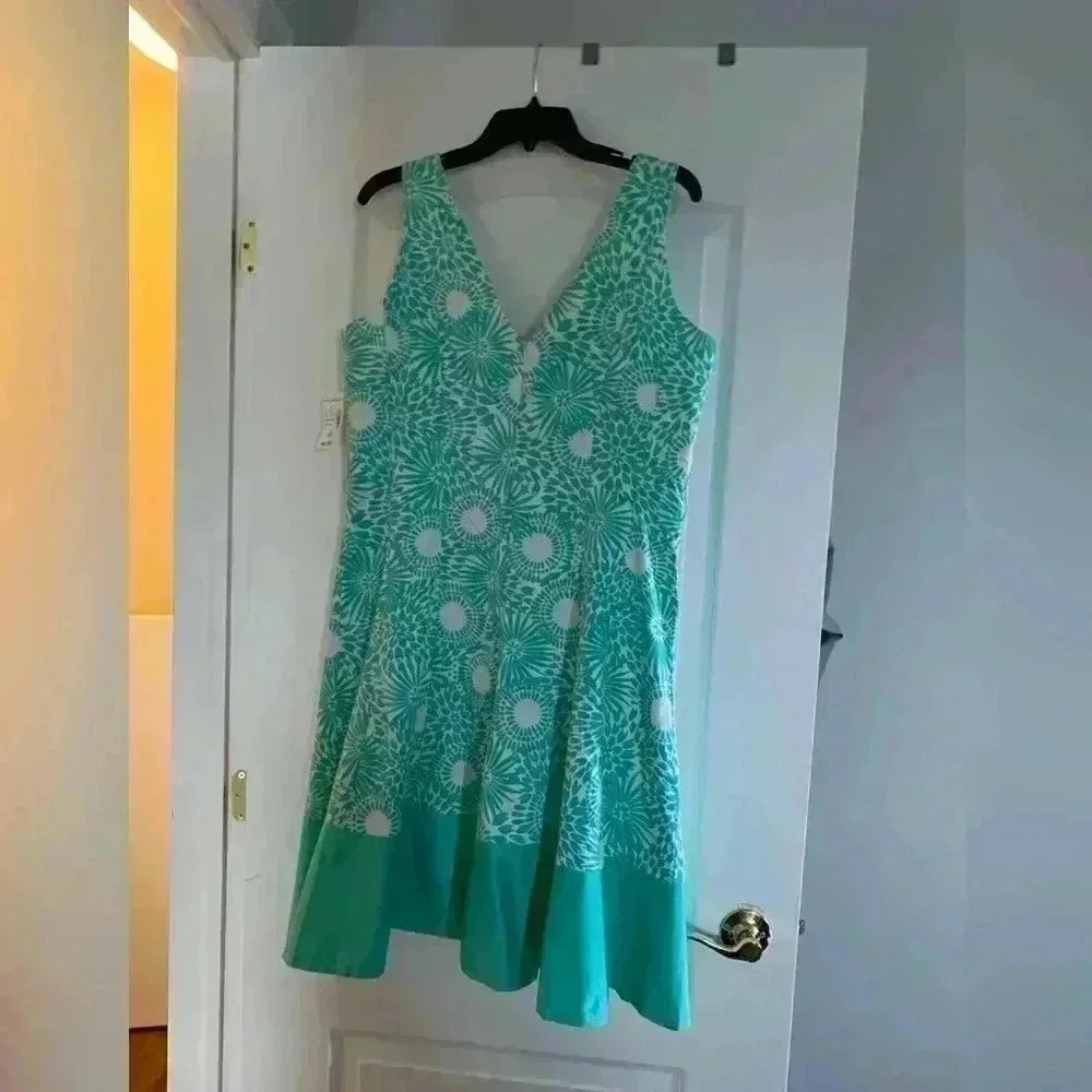 Jones  studio new cocktail, wedding, special occasion dress. vacation dress